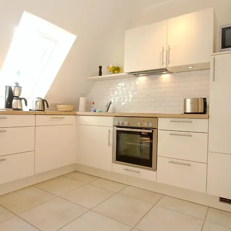 Neue Reihe 28 - Ankerplatz Apartamento *