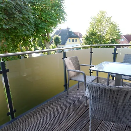 Neue Reihe 28 - Ankerplatz *